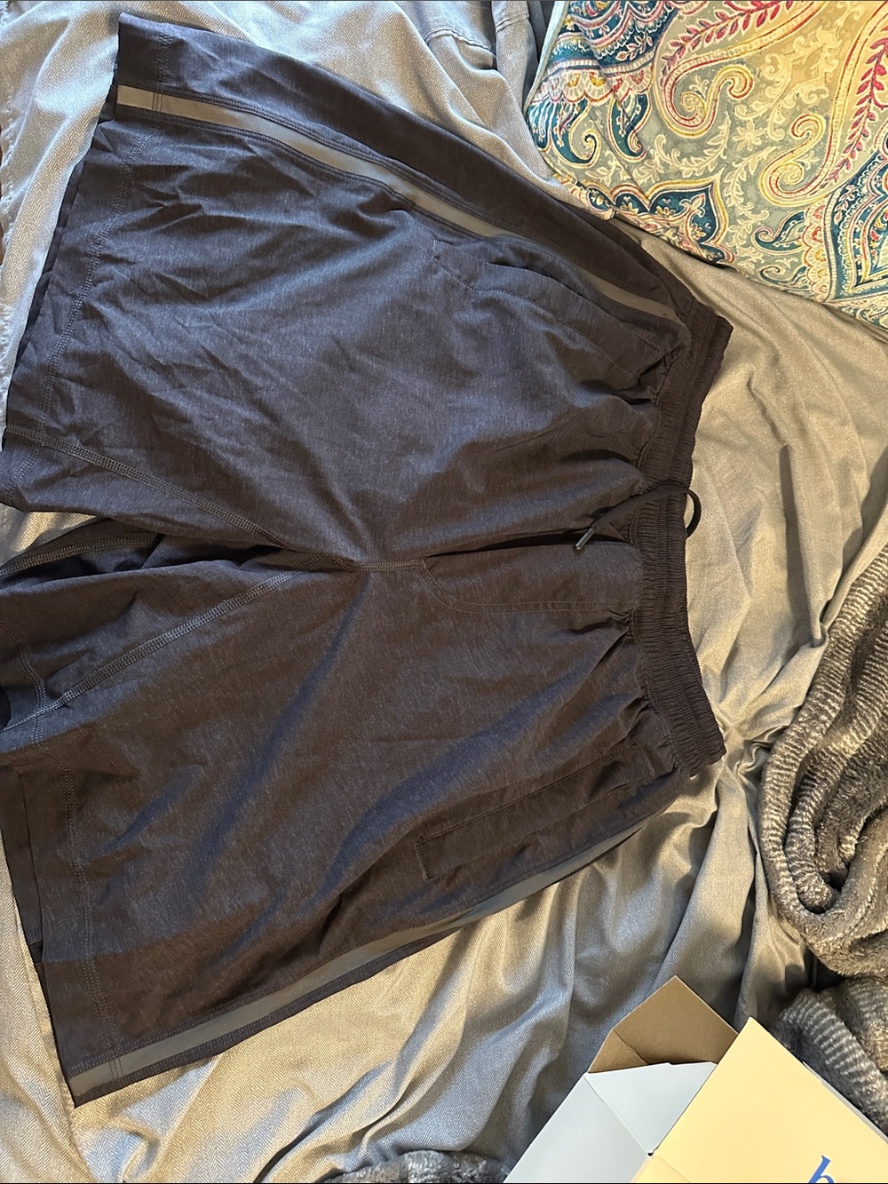 lululemon athletica Men's Black Athletic Drawcord Shorts